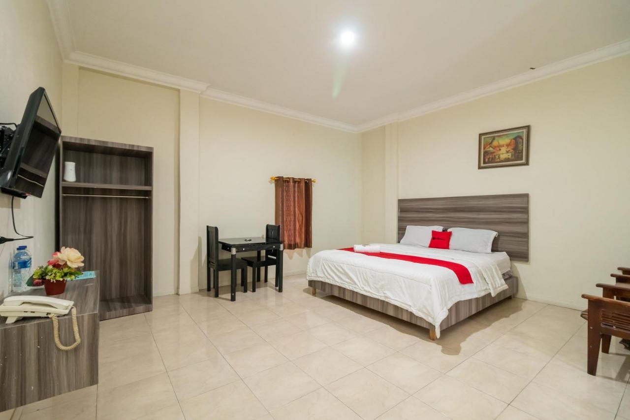 Reddoorz @ Pematangsiantar Hotel Kültér fotó