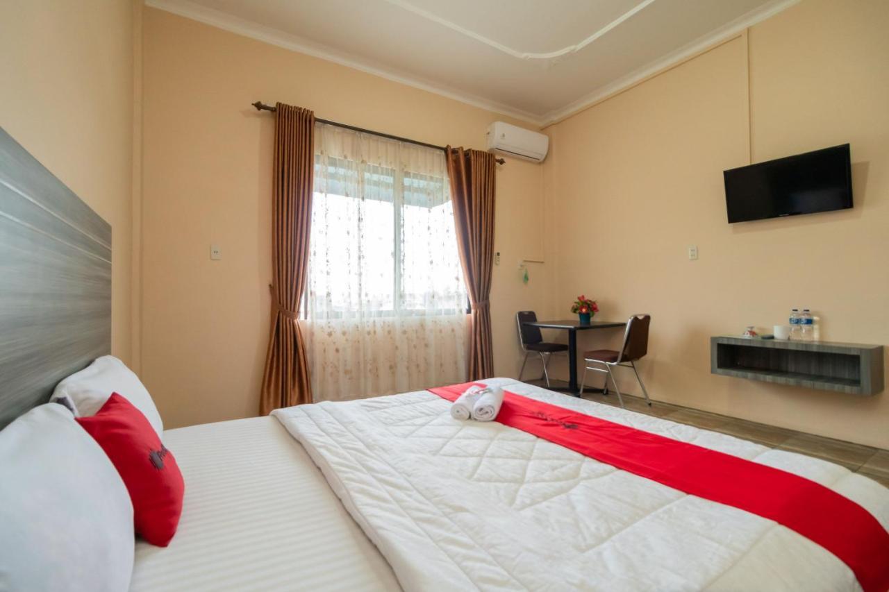 Reddoorz @ Pematangsiantar Hotel Kültér fotó